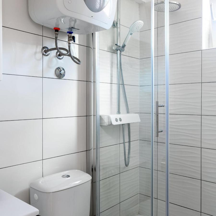 Holiday House Iva Слатине Екстер'єр фото
